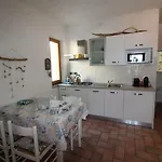 Nyaraló Un Salto Nel Blu *