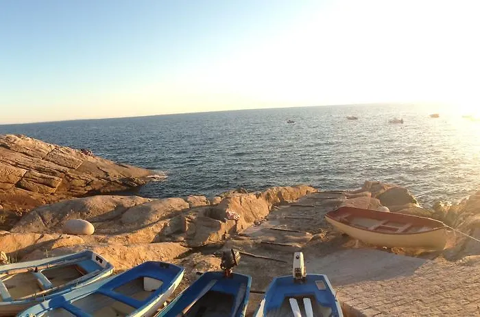 Un Salto Nel Blu Feriehus Chiessi